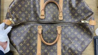 LOUIS VUITTON モノグラム キーポル高価買取